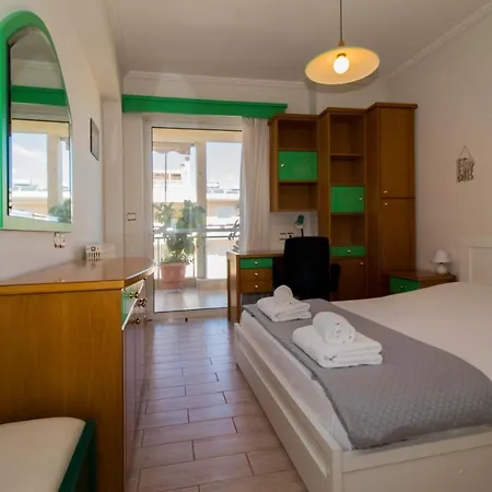 Spartan 5th Floor Apartment *