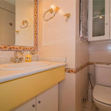 Spartan 5th Floor Апартаменты *