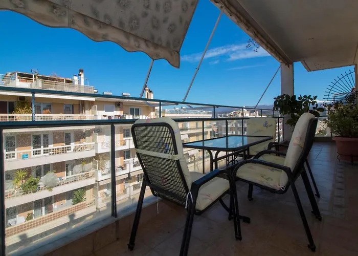 Spartan 5th Floor Apartment *