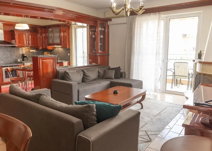 Spartan 5th Floor Apartment Sparta